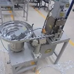 Maquina De Crimpagem Imagem