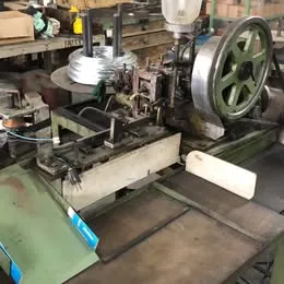 Maquina de grampos Rocama 106/6 e 106/8 Imagem