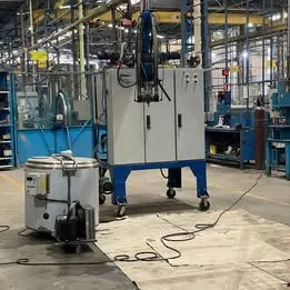 Máquina de injeção de Poliuretano baixa pressão – Marca SULPOL