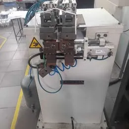Maquina de solda de topo 75 KVA - Rocha