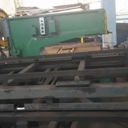 Maquina estampagem a frio - ferramenta de punções Imagem