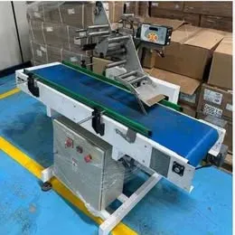 Máquina etiquetadora Modelo APM50AS