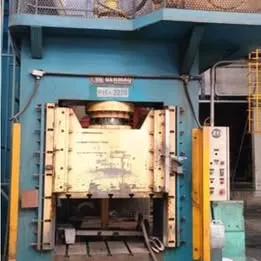 Prensa Hidráulica Germaq 150 Ton Imagem