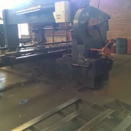 Prensa para perfuração 20 ton até 4 mm carro com 3500 x 1300 mm