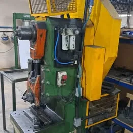 Prensas pneumáticas MQ-25 e MQ-24