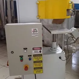 Recravadeira de latas Mocmaq