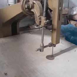 Refiladeira de tecido Imagem