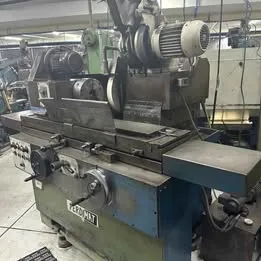 Retifica cilíndrica Universal Ferdimat Imagem