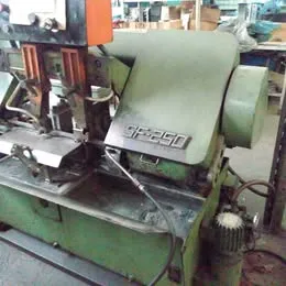 Serra fita horizontal Franho SF250 - 3 cv Imagem