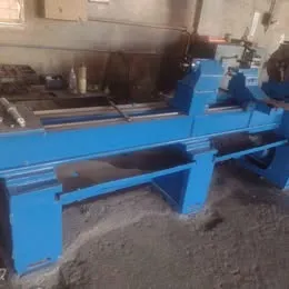 Torno mecanico barramento 2200 mm e 650 mm diâmetro Imagem