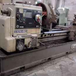 Torno mecanico MKD I - 4000 mm entre pontas.