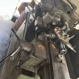 Torno Revólver Xervitt Imagem