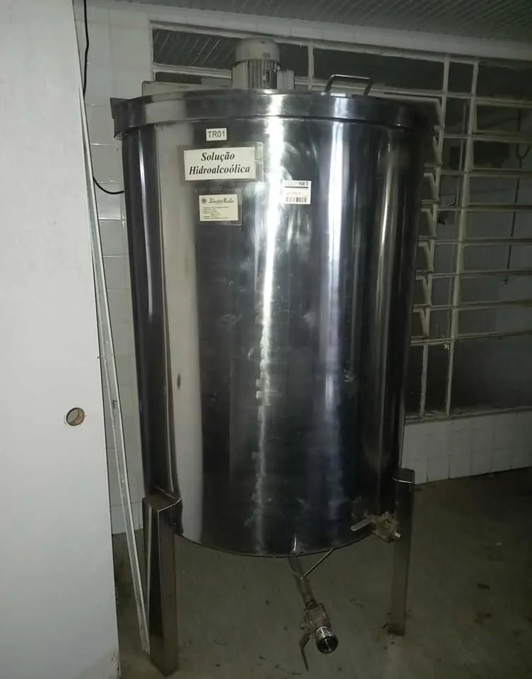 Tanque Reservatorio de 1000 Litros em Aço Inox
