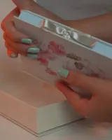 28 - CLICHÊ GUARDANDO MEMÓRIAS - COLEÇÃO AMOR QUE FLORESCE 