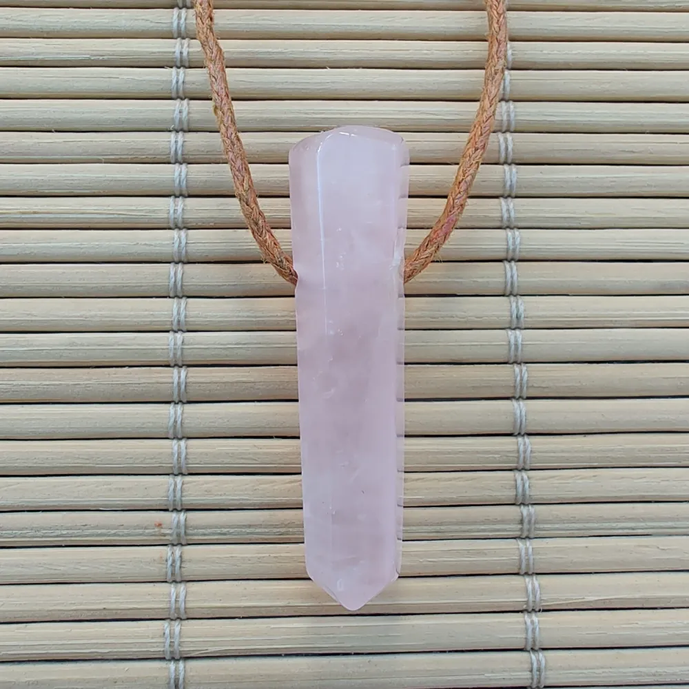 Colar Difusor de Pedra Natural para Aromaterapia Ponta de QUARTZO ROSA - 0114