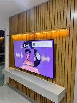 Home Nobre Ripado 1, 85  tv 75 com nicho