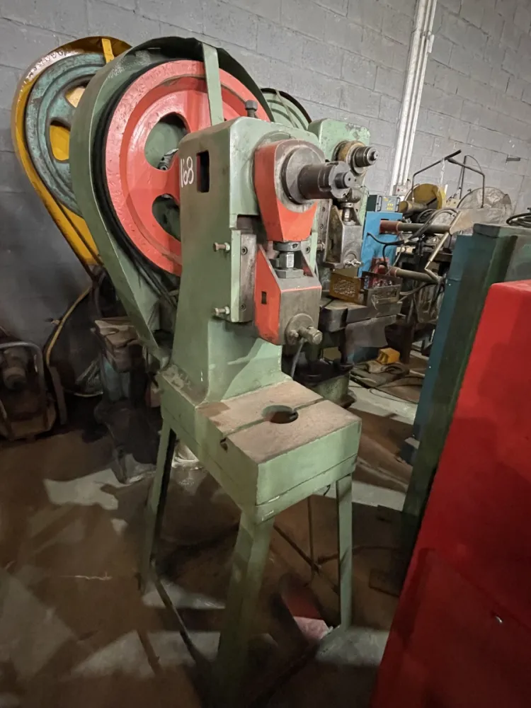 Prensa Excêntrica 8T 