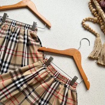 Saia Burberry - Foto 2