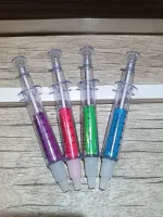 CANETA PERSONALIZADA FORMATO SERINGA COM MARCA TEXTO