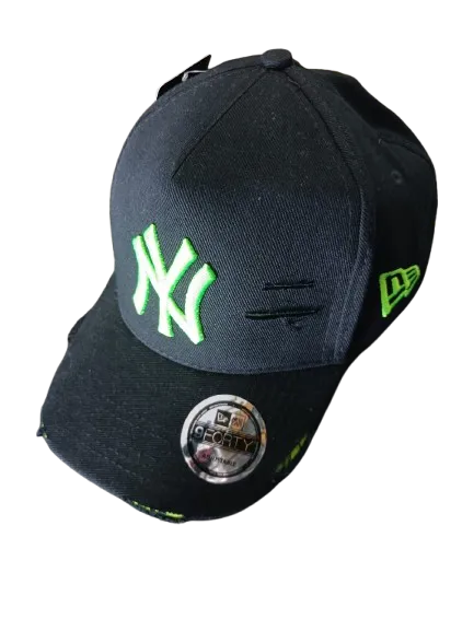 Boné Multimarca NY Imagem