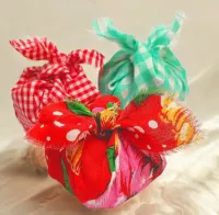 Trouxinha com 2 doces Juninos Pequenos