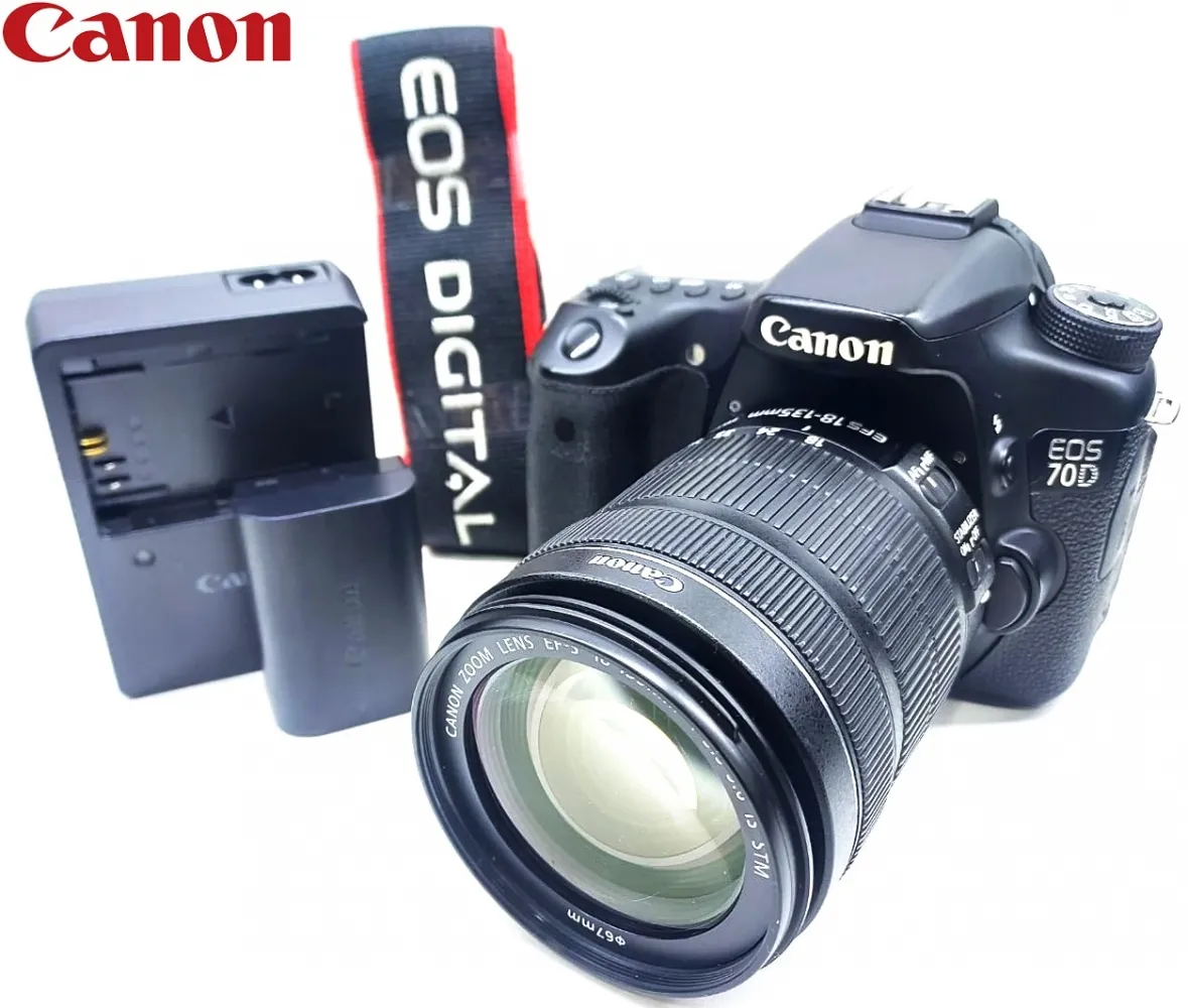 Câmera Canon EOS 70D 20MP c/ Lente 18-135mm IS STM- Só 1.940 Clicks  - Vendida