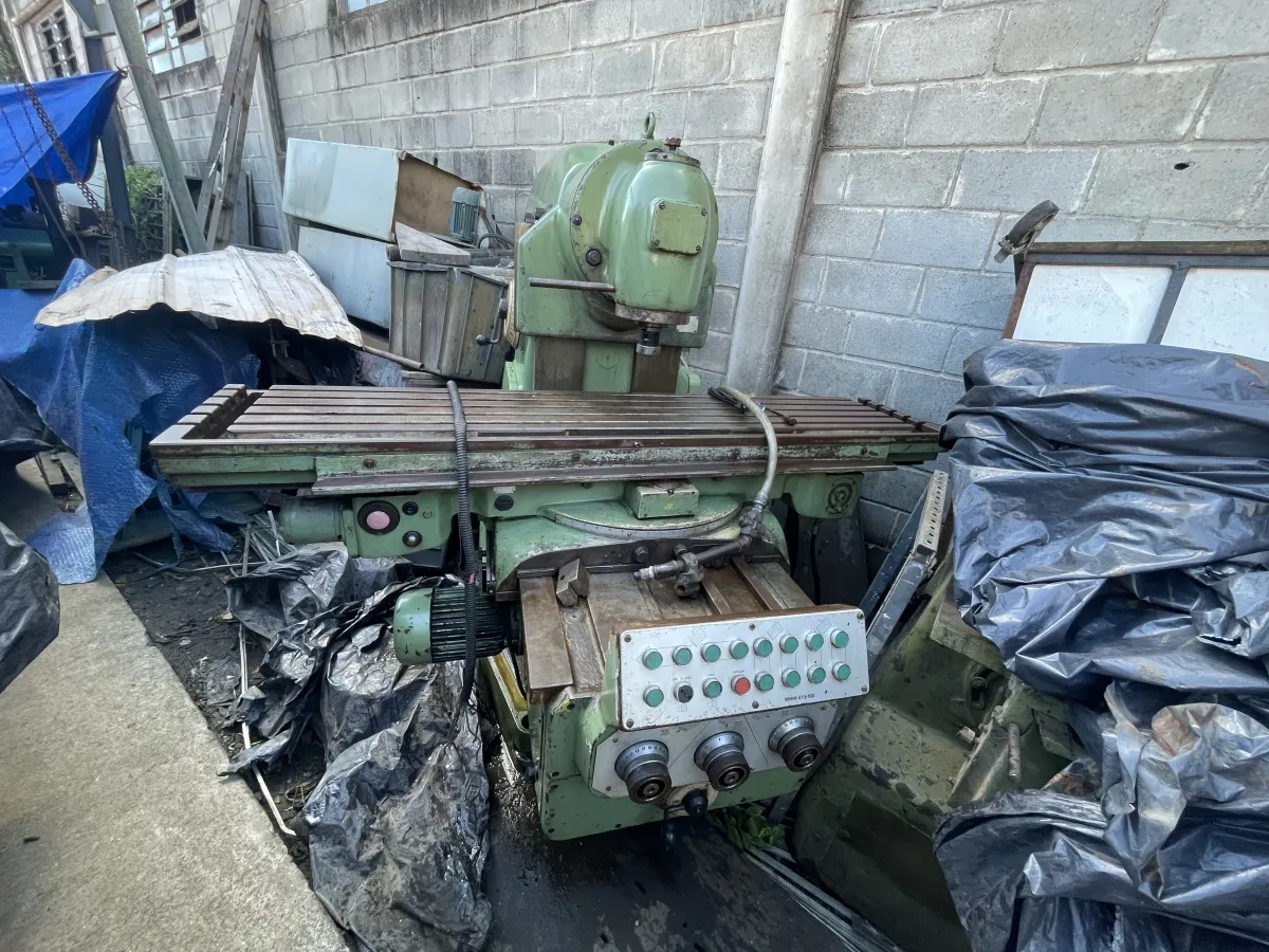 Fresadora Universal - Modelo FU 400x2000
