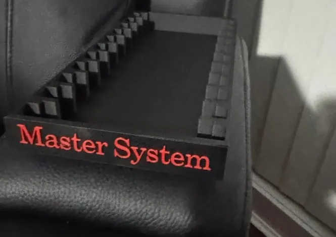 Suporte para jogos do Master System 11 slots