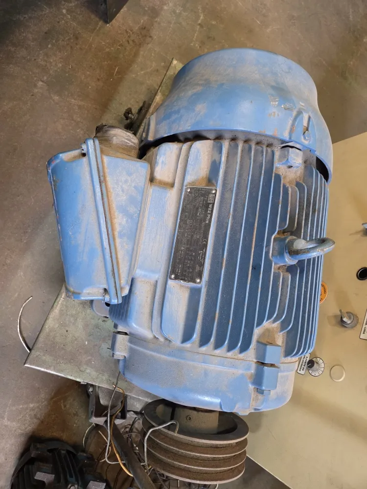 Motor Elétrico 40 CV - 1750 RPM