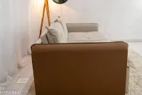 Sofá Retrátil e Cama 4 Almofadas  RomaTecido Bege Linho 1,80 metros - Foto 15