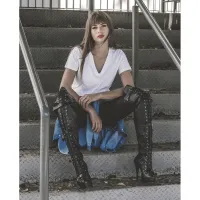 Bota Over the Knee Sofia Preta com Numeração Especial em Promoção - Foto 2