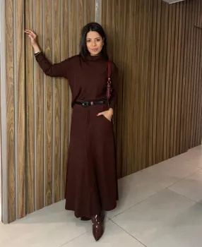 ESGOTADO - CONJUNTO GOLA BOBA E SAIA MIDI -  CHOCOLATE
