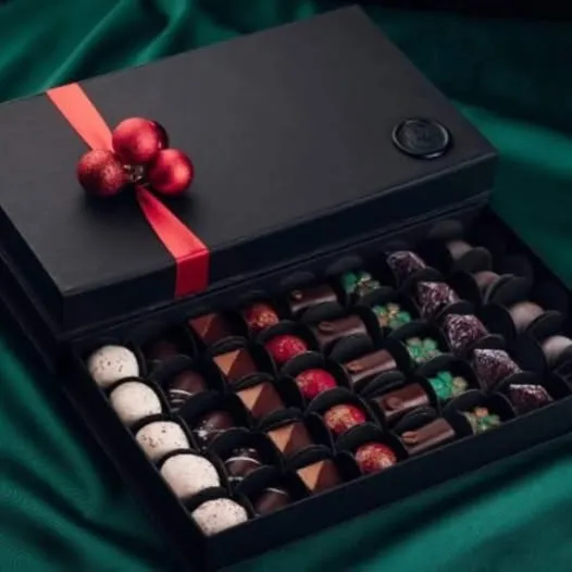 30,0 x 19,0 x 4,0 - Livro C/ Imã