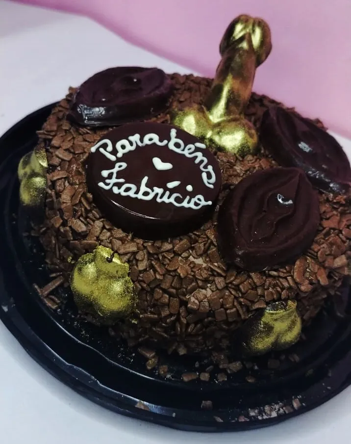 Bolo Erótico com Placa 