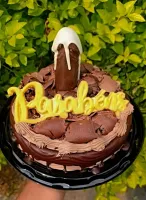 Bolo Erótico com Placa Parabéns com Pênis Recheado  