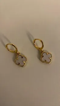 Brinco Trevo de Quatro Folhas Delicada – Banhado Ouro 18k  - Foto 2