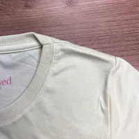 Camiseta Feminina Off White Cruz Dourada Jesus Cristo - Foto 3