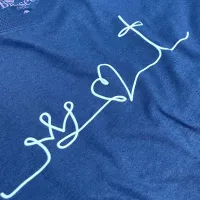 Camiseta Feminina Azul Coroa Coração - Foto 2