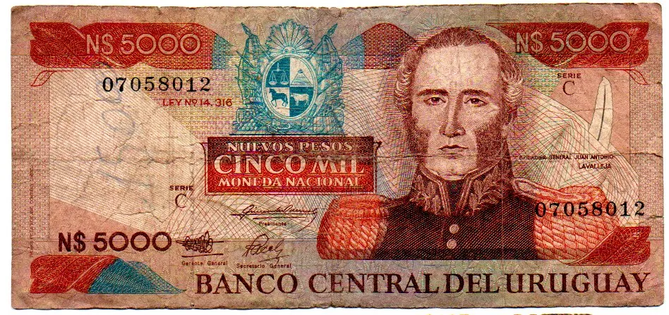 Uruguai - 5000 Nuevos Pesos - Cédula Estrangeira - UTG