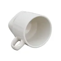 Caneca Perla Curvada  de Cerâmica Branca 240ml - Foto 2