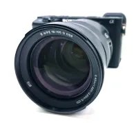 Câmera Sony A6600 Kit lente PZ 18-105mm f4  G OSS  - 4K  - 24MP - Só 1.027 Clicks - Foto 9