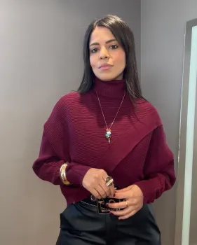 BLUSA TRICOT TRANSPASSADA - AMEIXA - Foto 2