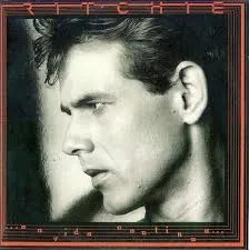 VINIL RITCHIE - E A VIDA CONTINUA - 1984 - COM ENCARTE (PRODUTO USADO - BOM)