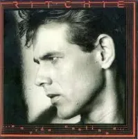VINIL RITCHIE - E A VIDA CONTINUA - 1984 - COM ENCARTE (PRODUTO USADO - BOM)