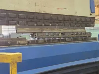 Dobradeira Hidráulica 200T x 3M MARCA ASAMA com Ferramentas - Foto 4