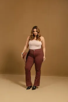 Calça Flare Plus Size - Foto 2