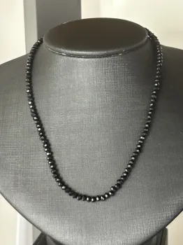 Colar de nylon com miçangas (Verde escuro boreal) - Foto 2