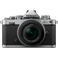 Câmera Nikon ZFc Mirrorless com lente de 16-50 mm